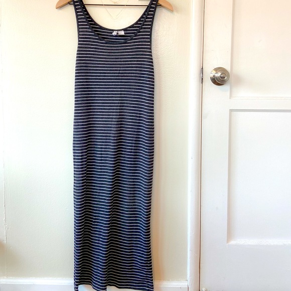 ❌SOLD❌ H&M Striped Midi Dress - Picture 1 of 2